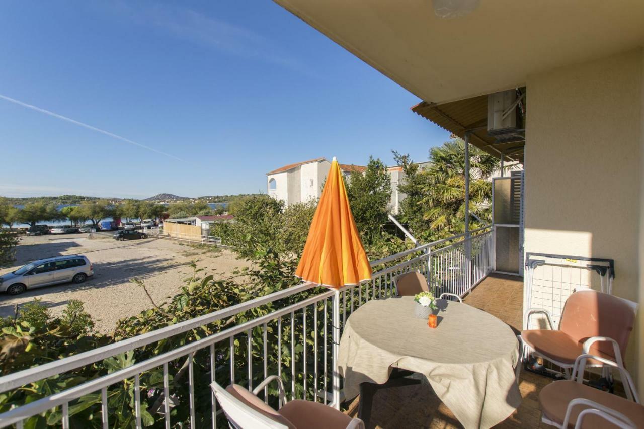 Apartment Nediljka Водице Екстериор снимка