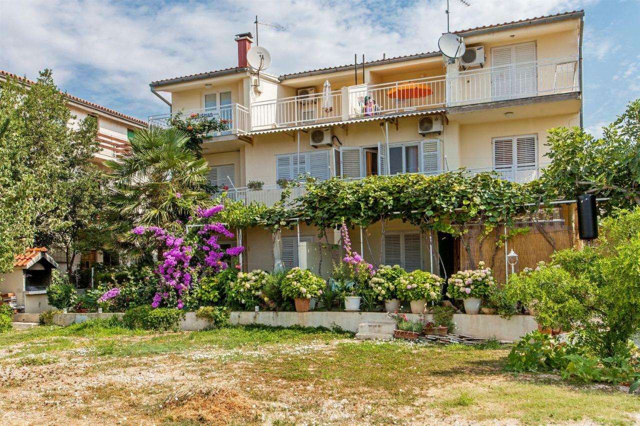 Apartment Nediljka Водице Екстериор снимка